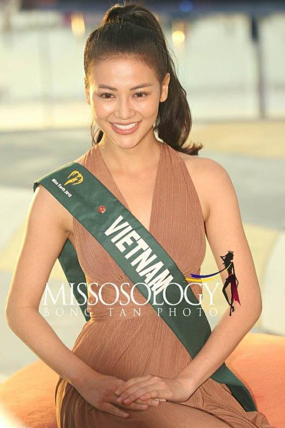 Soi mặt "mộc" của các mỹ nhân Hoa hậu Trái đất 2018 - 2