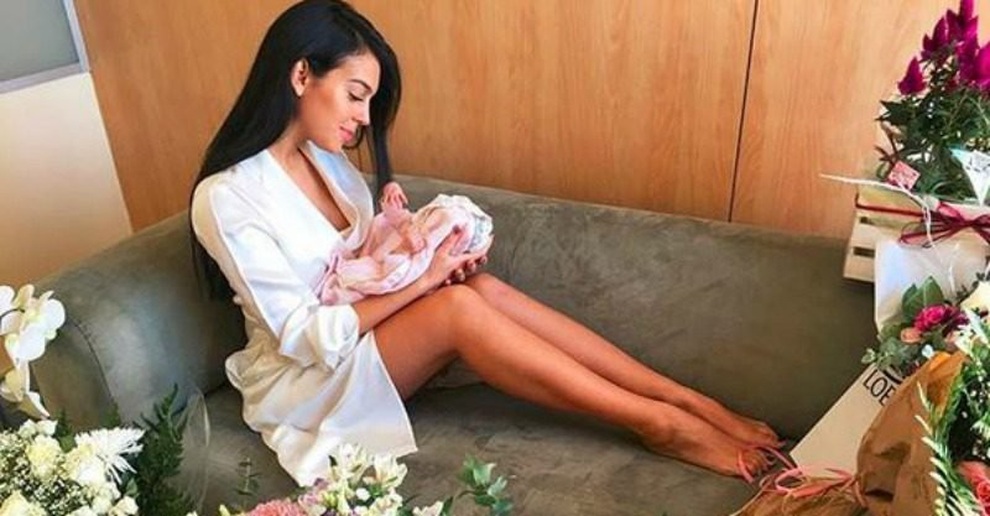 Lật lại tình trường “khét tiếng” của C.Ronaldo giữa cáo buộc cưỡng dâm - 26 Lật lại tình trường “khét tiếng” của C.Ronaldo giữa cáo buộc cưỡng dâm - 26