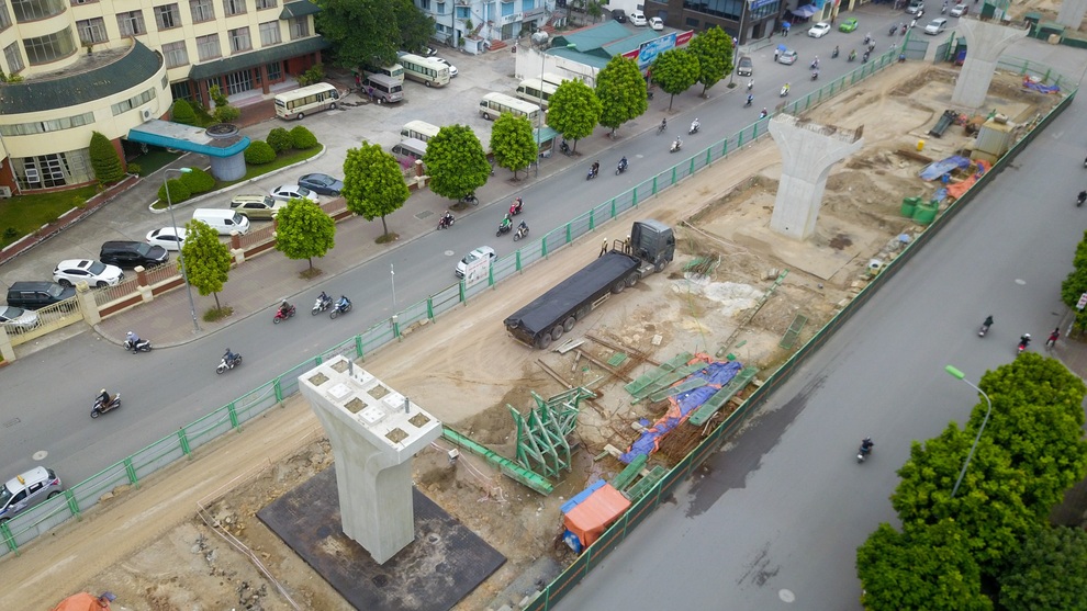 Toàn cảnh tuyến đường trên cao gần 10.000 tỷ "giải cứu" giao thông Ngã Tư Sở - cầu Vĩnh Tuy - 9 Toàn cảnh tuyến đường trên cao gần 10.000 tỷ "giải cứu" giao thông Ngã Tư Sở - cầu Vĩnh Tuy - 9