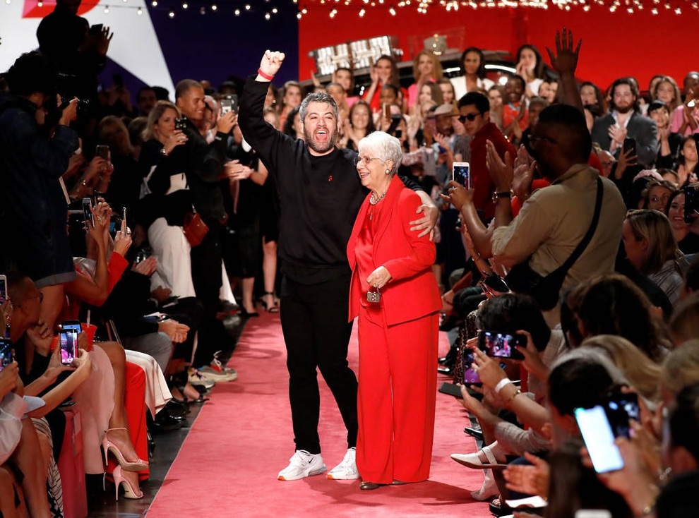 Thời điểm ai cũng có thể làm người mẫu thời trang đang… đến gần - 12 Thời điểm ai cũng có thể làm người mẫu thời trang đang… đến gần - 12