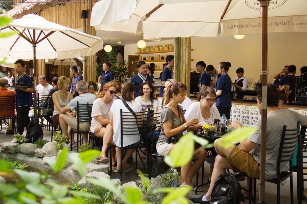 Thị trường cà phê Việt Nam: Khác biệt để dẫn đầu! - 8 Thị trường cà phê Việt Nam: Khác biệt để dẫn đầu! - 8