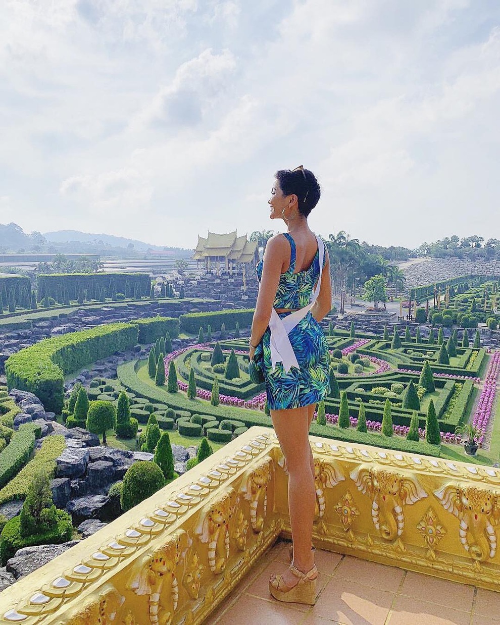 Báo chí Philippines “mải miết” tìm hiểu về… H’hen Niê - 5 Báo chí Philippines “mải miết” tìm hiểu về… H’hen Niê - 5