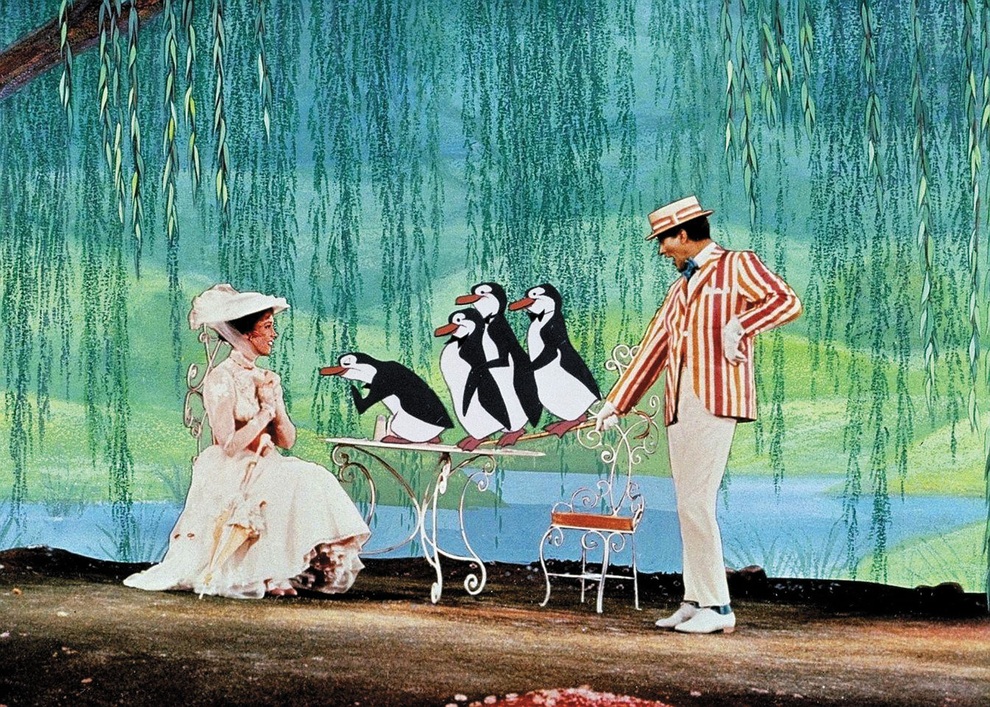 Giáng sinh, “Mary Poppins” và câu chuyện về cô bảo mẫu diệu kỳ - 4