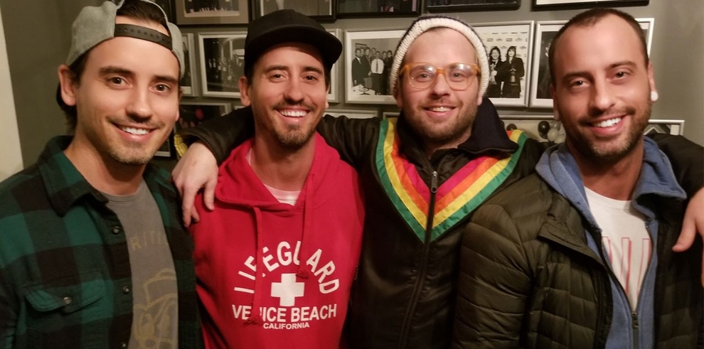 “Lịm tim” nghe hai chàng lãng tử nhóm The Moffatts hát nhạc trữ tình - 5 “Lịm tim” nghe hai chàng lãng tử nhóm The Moffatts hát nhạc trữ tình - 5