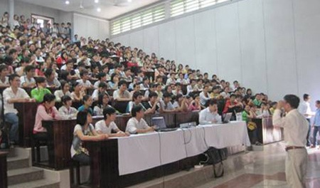 GS Mỹ: Lương giảng viên VN từ 183–368 USD - 1 GS Mỹ: Lương giảng viên VN từ 183–368 USD