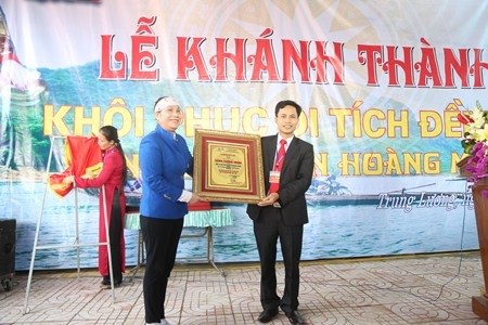 UNESCO trao Chứng nhận Tam Tứ Phủ cho Đền Dinh Đô Quan Hoàng Mười - 3 Ông
Nguyễn Duy Đăng, Chủ tịch UBND Phường Trung Lương