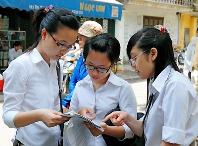 Thang điểm 20 thì cấu trúc đề có dài hơn không? - 1 Mọi thắc mắc về tuyển sinh 2015, độc giả gửi câu hỏi về hộp thư: