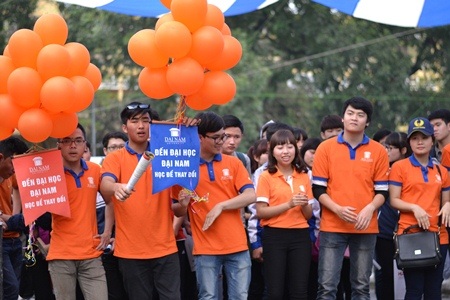 Trường ĐH Đại Nam mở thêm ngành Luật Kinh tế - 2 Sinh viên trường ĐH Đại Nam