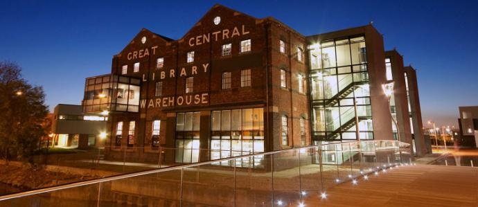 Hội thảo và phỏng vấn học bổng Đại học Linconln Anh Quốc - 3 HỌC PHÍ CÁC KHÓA HỌC