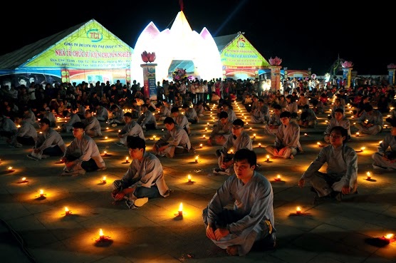 Tây Thiên lung linh đêm hội Hoa đăng - 14 Hồng Hạnh