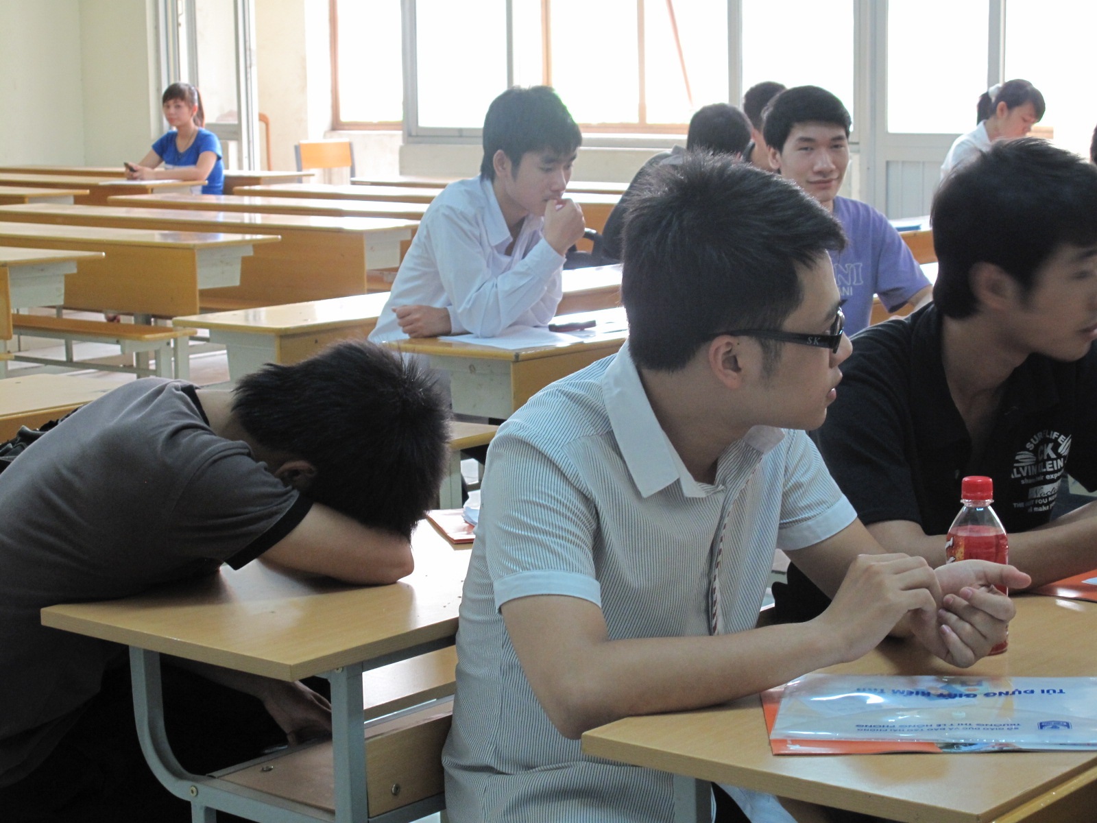 Kỳ thi THPT quốc gia 2015: Đơn giản - tiết kiệm!