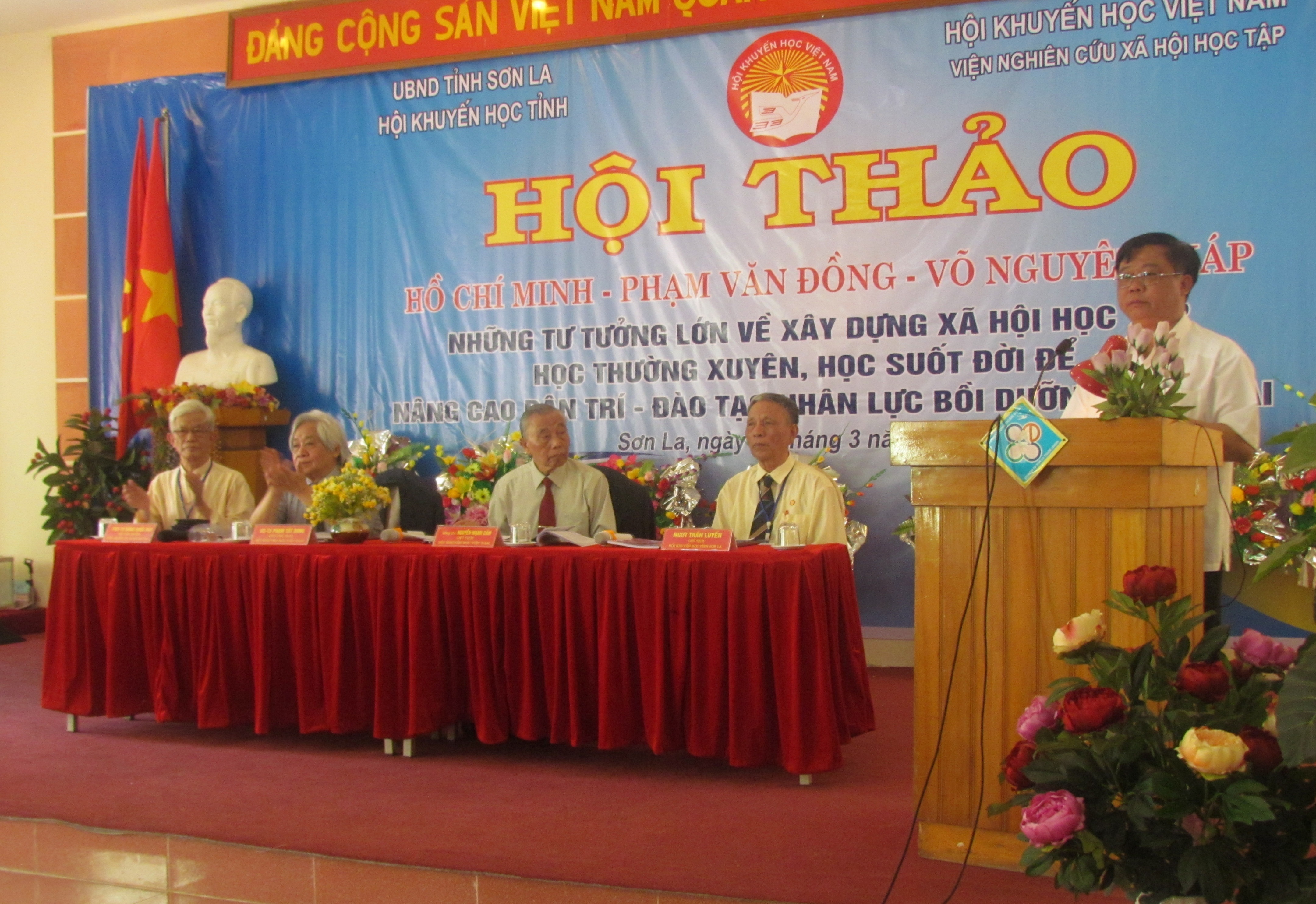 Những tư tưởng lớn về xây dựng xã hội học tập