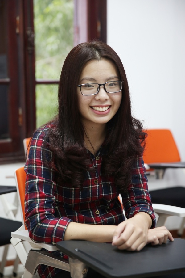 Phạm Quỳnh Trang, cựu học sinh THPT Chuyên
Ngoại Ngữ - 8.0 IELTS