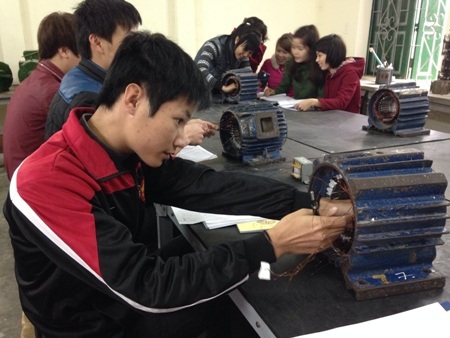 Thành công của giáo dục nằm ở trái tim
người thầy