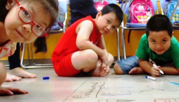 Thiết kế mùa hè lý tưởng cho con – không khó! - 3 Hãy biến những ngày hè
của con bạn thành những ngày nắng ngập tràn niềm vui