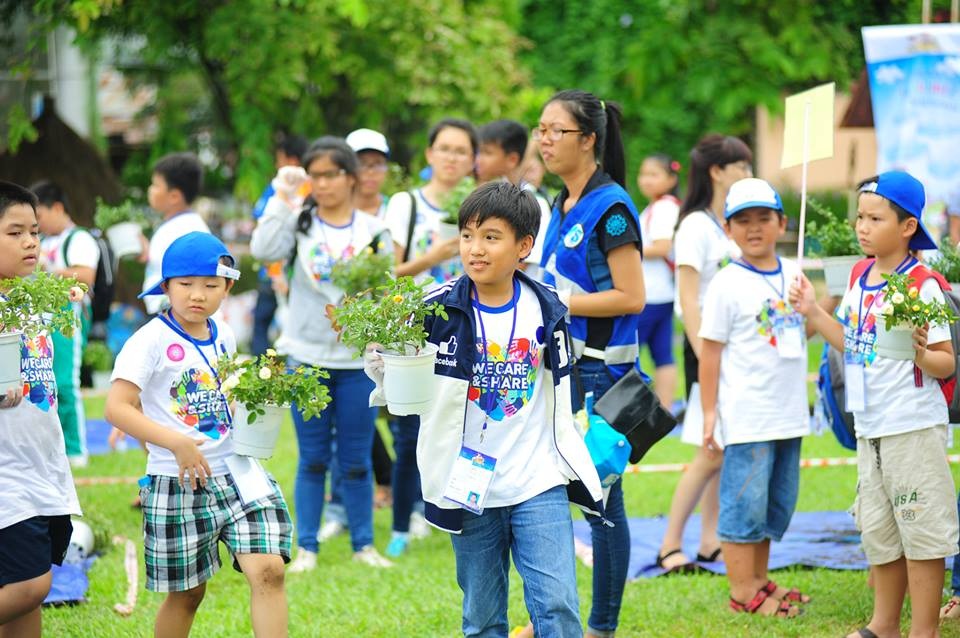 Thiết kế mùa hè lý tưởng cho con – không khó! - 1 Hãy biến những ngày hè
của con bạn thành những ngày nắng ngập tràn niềm vui