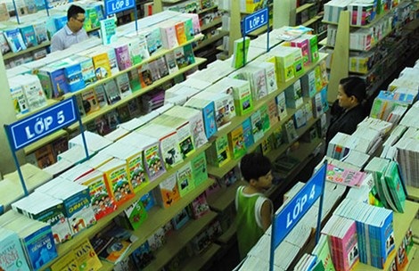 Quy trình biên soạn sách giáo khoa còn “gây khó” - 1 Quy trình biên soạn SGK còn 'gây khó'