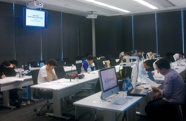 "Xuất khẩu toán chuyên" sang vùng Vịnh - 1 Xuất khẩu toán chuyên sang vùng Vịnh