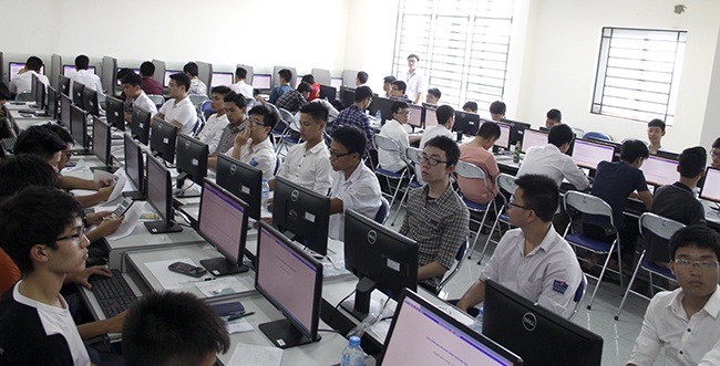 Thí sinh trong phòng thi