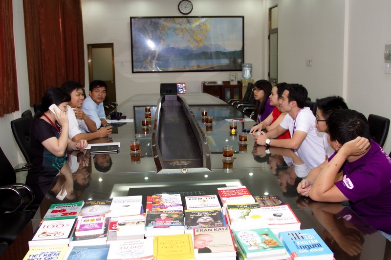 Viber tặng 1000 đầu sách 5 trường đại học tại TP.HCM