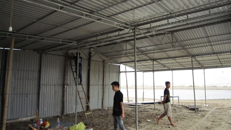 Miền Trung hối hả chạy bão - 5