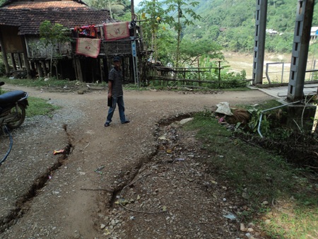 Họp khẩn đối phó với bão số 4 - 5