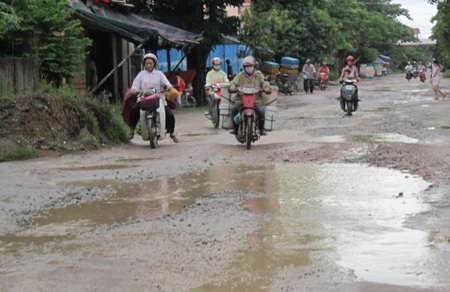 Con đường đau khổ trong lòng thành phố  - 4