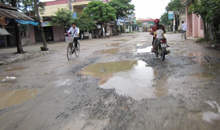 Con đường đau khổ trong lòng thành phố  - 5