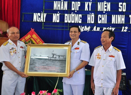 Nghệ An: Kỷ niệm 50 năm đường Hồ Chí Minh trên biển - 1