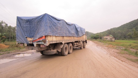 Sẽ tu sửa xong quốc lộ 48 vào cuối tháng 11 - 2