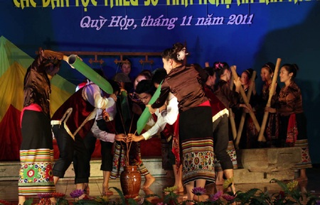 Giao lưu văn hoá các dân tộc thiểu số tỉnh Nghệ An lần thứ 2 - 7