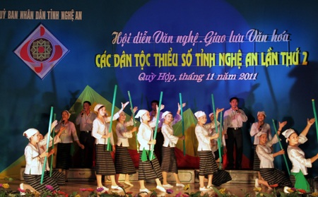 Giao lưu văn hoá các dân tộc thiểu số tỉnh Nghệ An lần thứ 2 - 11