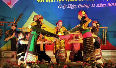 Giao lưu văn hoá các dân tộc thiểu số tỉnh Nghệ An lần thứ 2 - 6