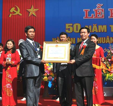 ĐH Vinh bổ nhiệm thêm phó hiệu trưởng - 3