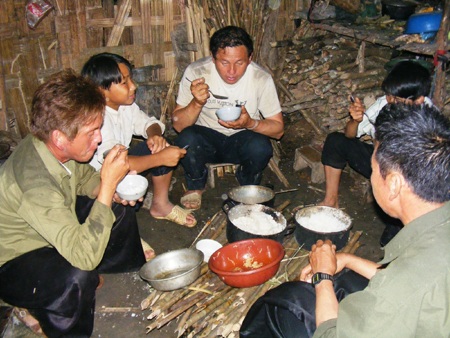 Dựng lều tranh nuôi con chữ - 13