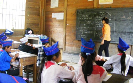 Những giáo viên nói 4 thứ tiếng - 2