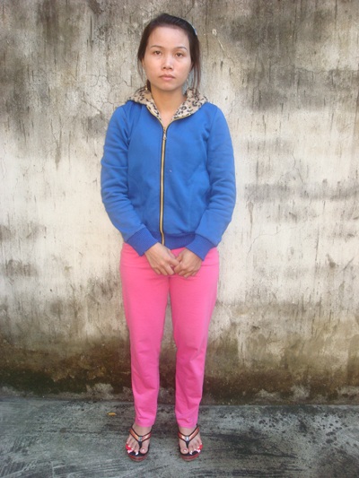 "Người đẹp" vận chuyển pháo lậu - 1