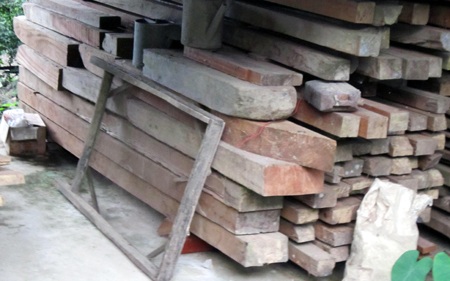 Lại chết người do gỗ lậu ở Xiêng My - 1