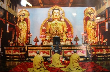 Phật điện chùa Vĩnh Nghiêm (TP Hồ Chí Minh)