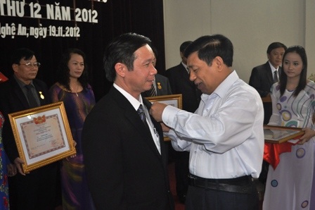 Nghệ An: Vinh danh 13 nhà giáo ưu tú