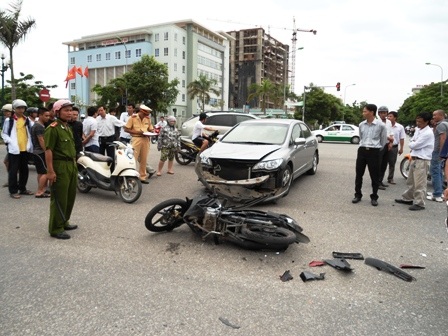 Gần 1.000 người dành 1 phút mặc niệm các nạn nhân tử vong vì TNGT