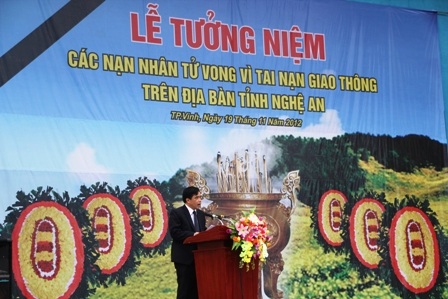 Ông Huỳnh Thanh Điền - PCT UBND tỉnh Nghệ An kêu gọi mọi người nghiêm chỉnh chấp hành luật lệ ATGT