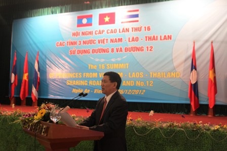 Ông Hồ Đức Phớc - Chủ tịch UBND tỉnh Nghệ An phát biểu chào mừng hội nghị