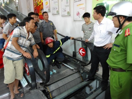 Hiện trường nơi cháu Hải bị cuốn vào thang cuốn