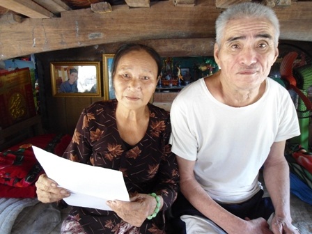 Bà Thanh, ông Liệu mòn mỏi gửi đơn chờ duyệt cấp đất đã 5 năm