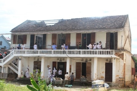 Dãy nhà Dược nằm biệt lập với các khu vực còn lại trong bệnh viện