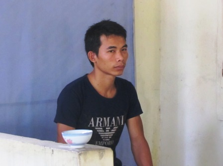 Đối tượng Nguyễn Đức Nhượng tại cơ quan công an huyện Nam Đàn