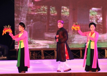 Tiết mục mời trầu của đài PTTH Hà Nam