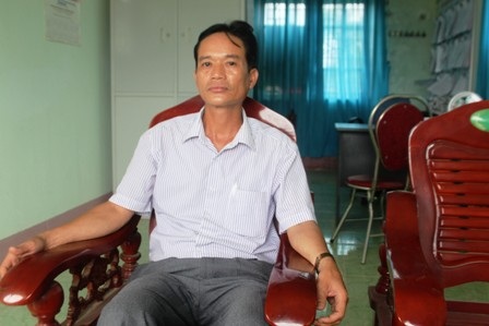 Nụ cười hồn nhiên của các em học sinh trong ngày lễ khai giảng vắng giáo viên. (Ảnh: Doãn Hòa)