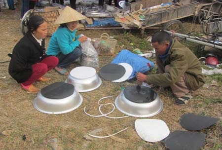 Không khí chợ quê ngày Tết tấp nập